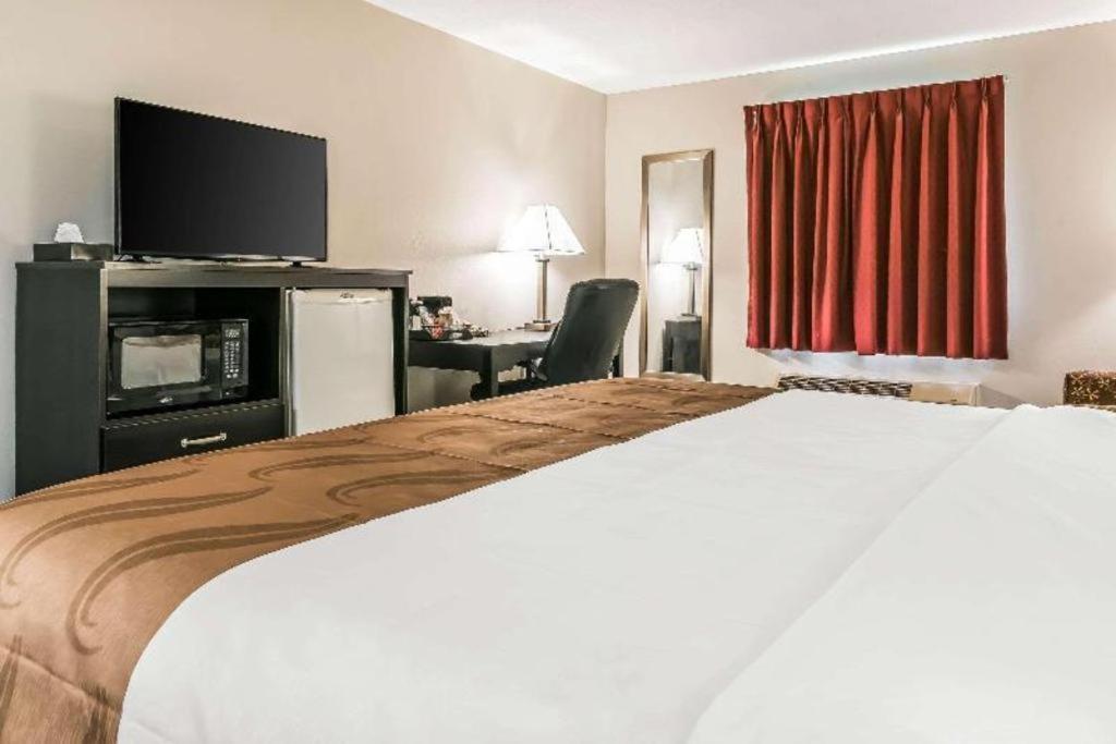 Suburban Studios Mason Hwy 42 Εξωτερικό φωτογραφία